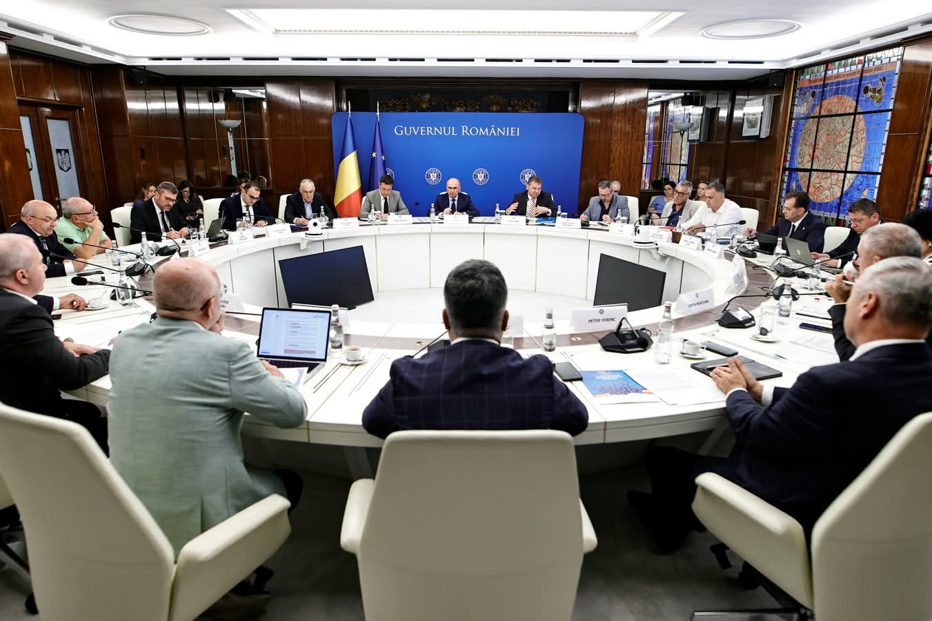 Noi consultări între Guvern și reprezentanții administrației publice locale